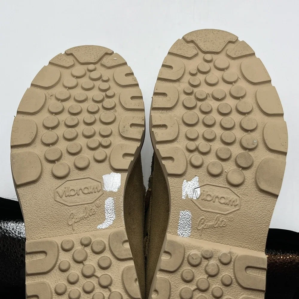 Rhodes Shoes Mens 9 Tan Suede Vibram Gumlite Moc Toe Boat Deck Casual Huckberry